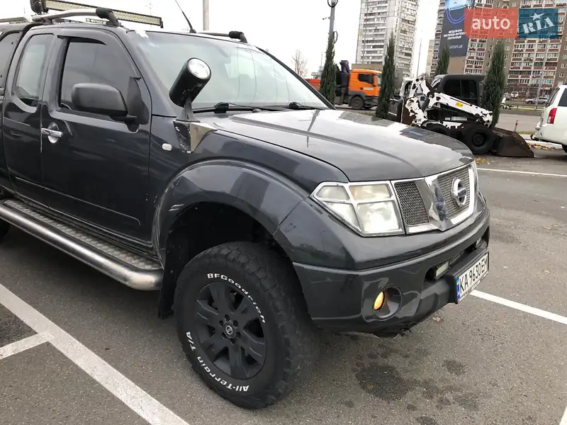 2006 nissan navara