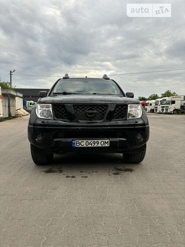 2006 nissan navara