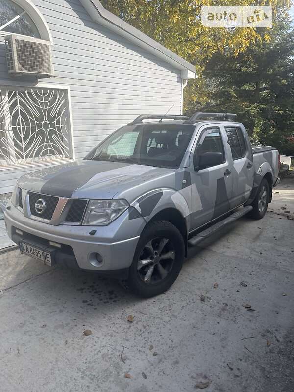 2006 nissan navara