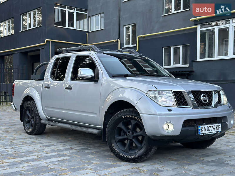 2007 nissan navara