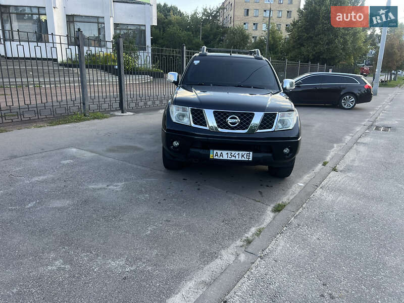 2007 nissan navara