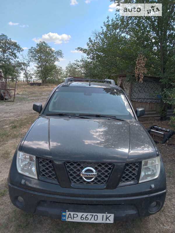 2007 nissan navara