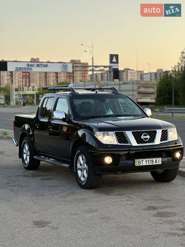 2007 nissan navara