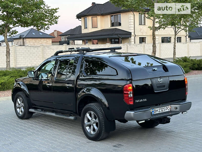 2008 nissan navara