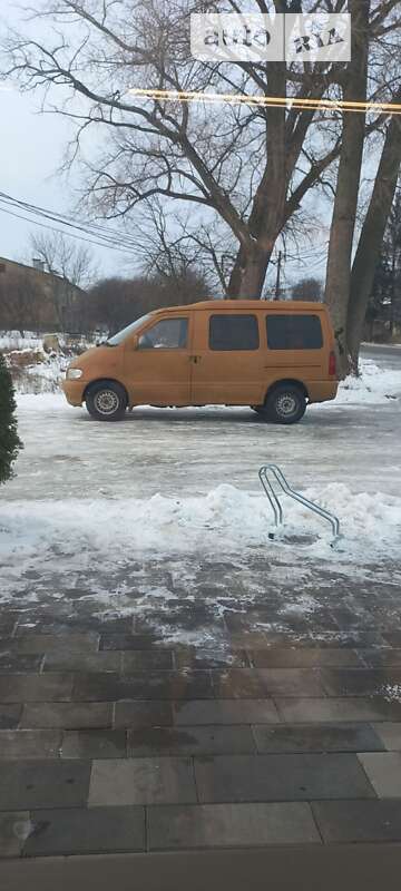 1999 nissan vanette