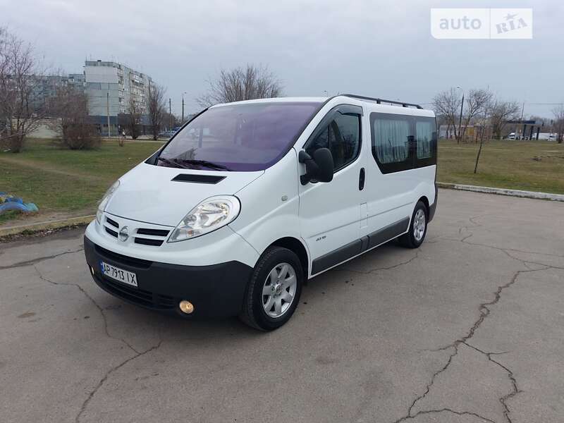 2012 nissan primastar