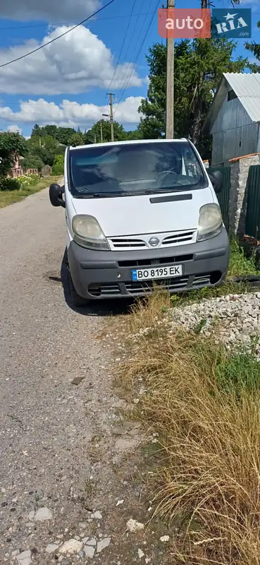 2003 nissan primastar
