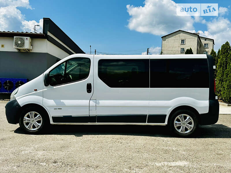 2005 nissan primastar