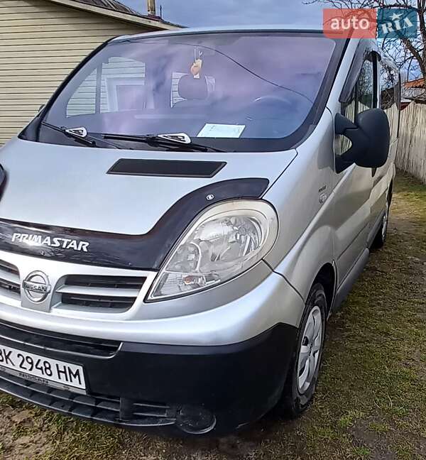 2007 nissan primastar