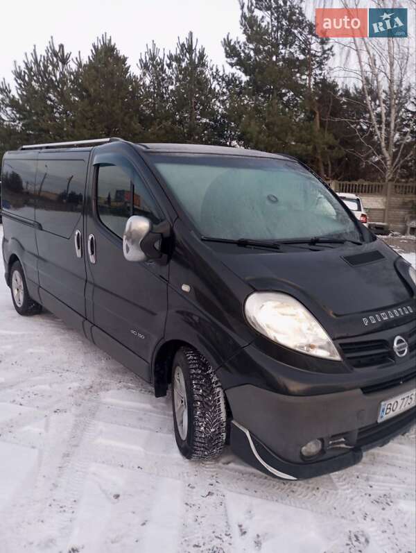 2008 nissan primastar