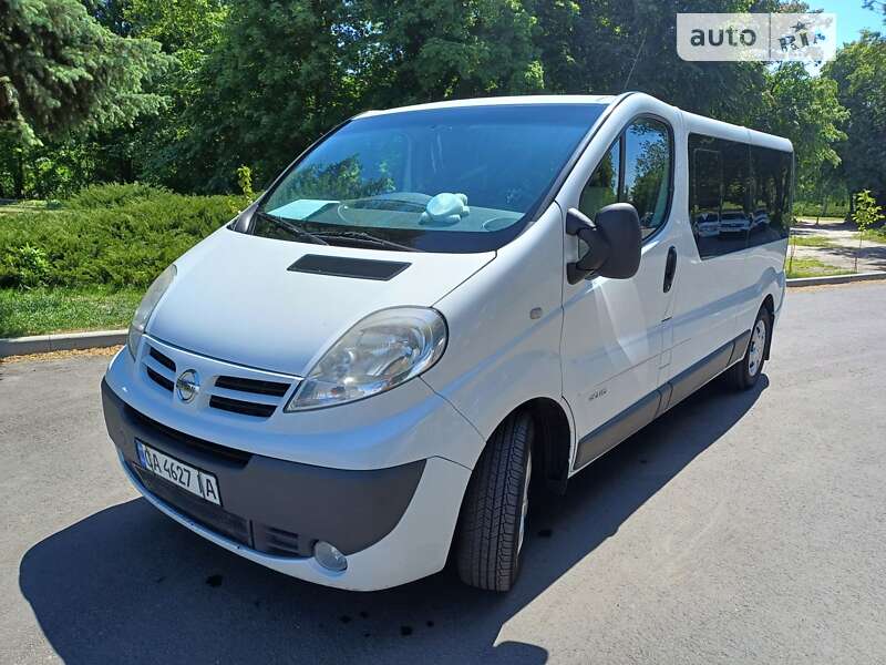 2013 nissan primastar