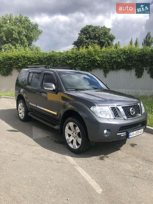 2011 nissan pathfinder