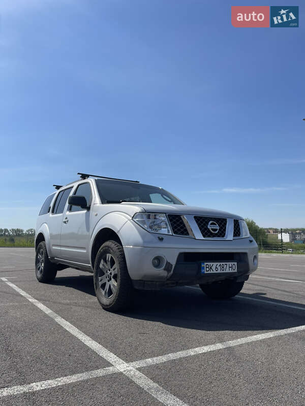 2006 nissan pathfinder