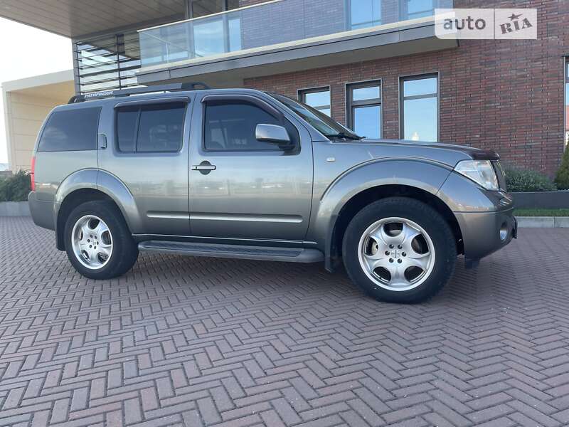 2006 nissan pathfinder