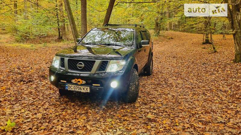2010 nissan pathfinder