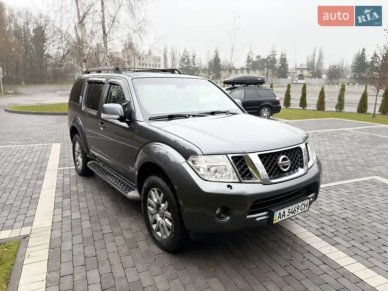 2010 nissan pathfinder