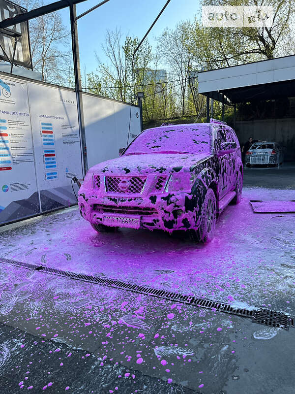 2010 nissan pathfinder