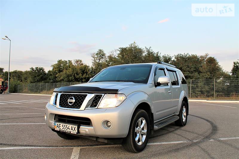 2011 nissan pathfinder dci