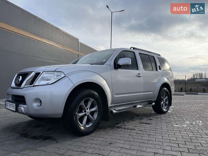 2011 nissan pathfinder