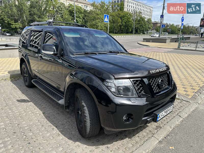 2011 nissan pathfinder