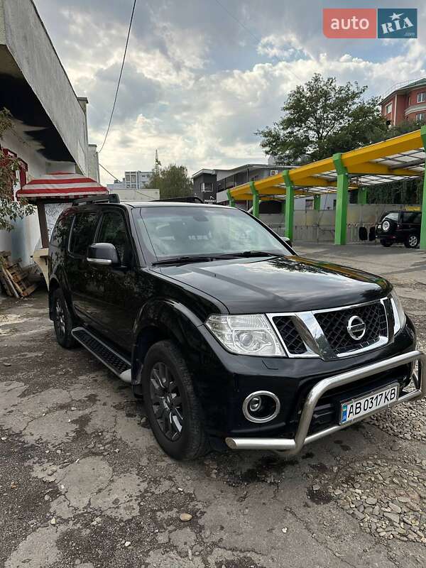 2011 nissan pathfinder dci
