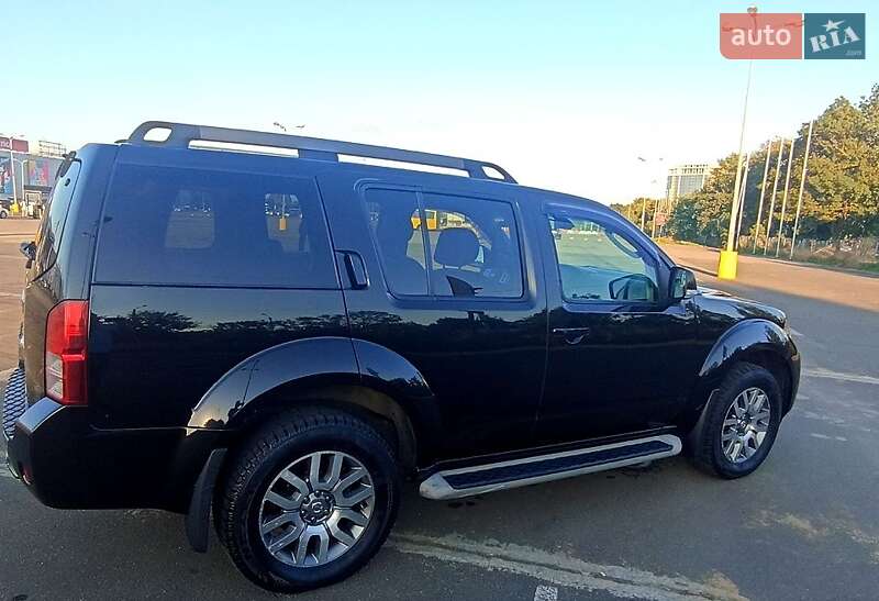 2011 nissan pathfinder