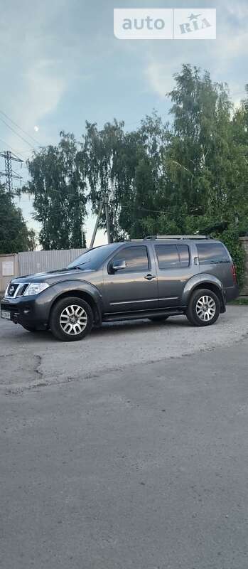 2011 nissan pathfinder