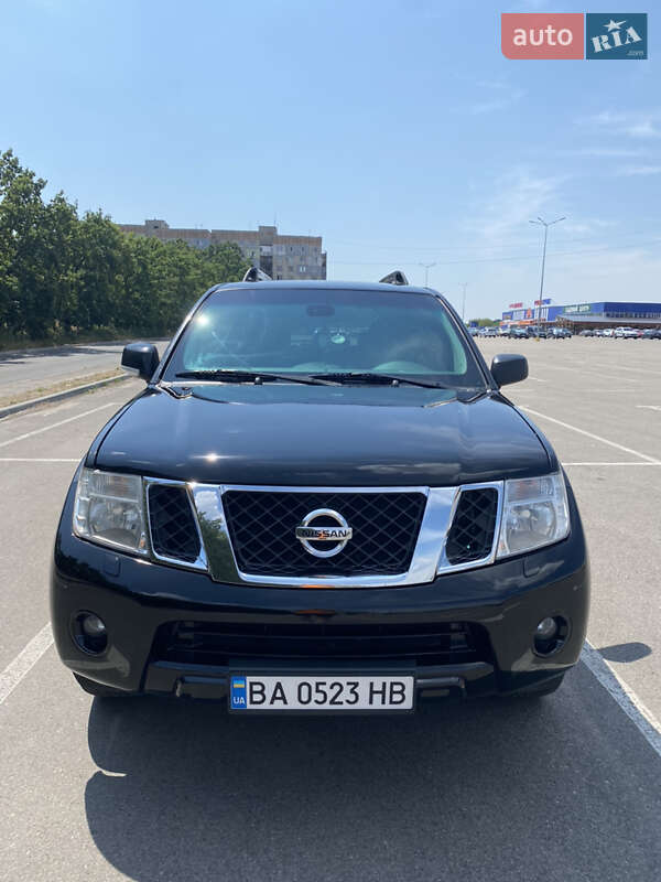 2011 nissan pathfinder