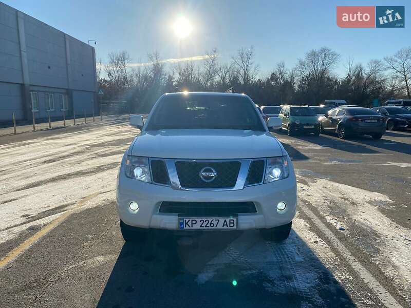 2011 nissan pathfinder