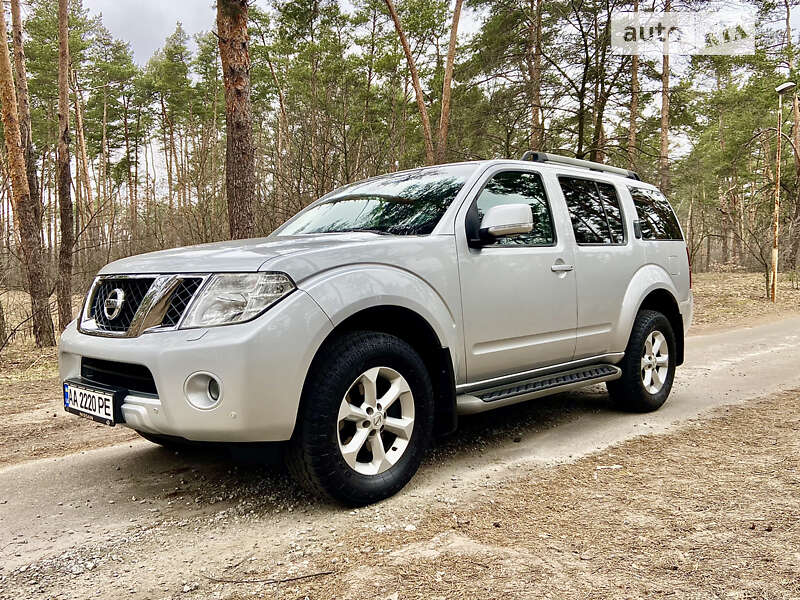 2011 nissan pathfinder