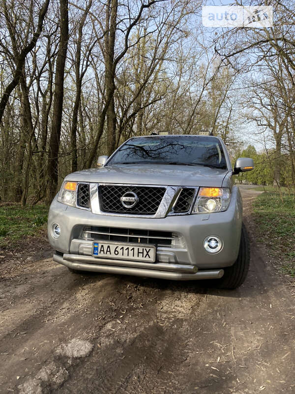 2011 nissan pathfinder