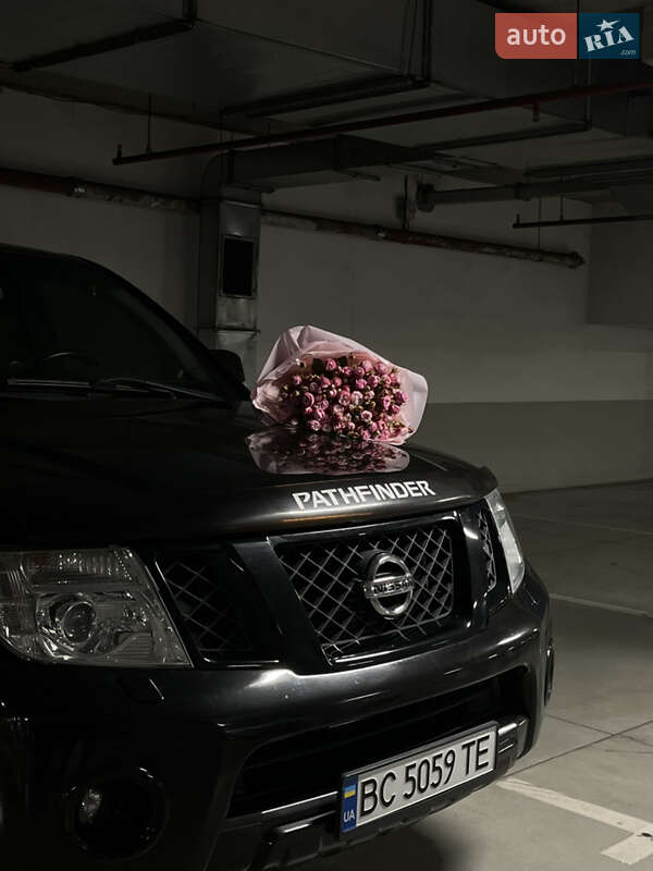 2011 nissan pathfinder