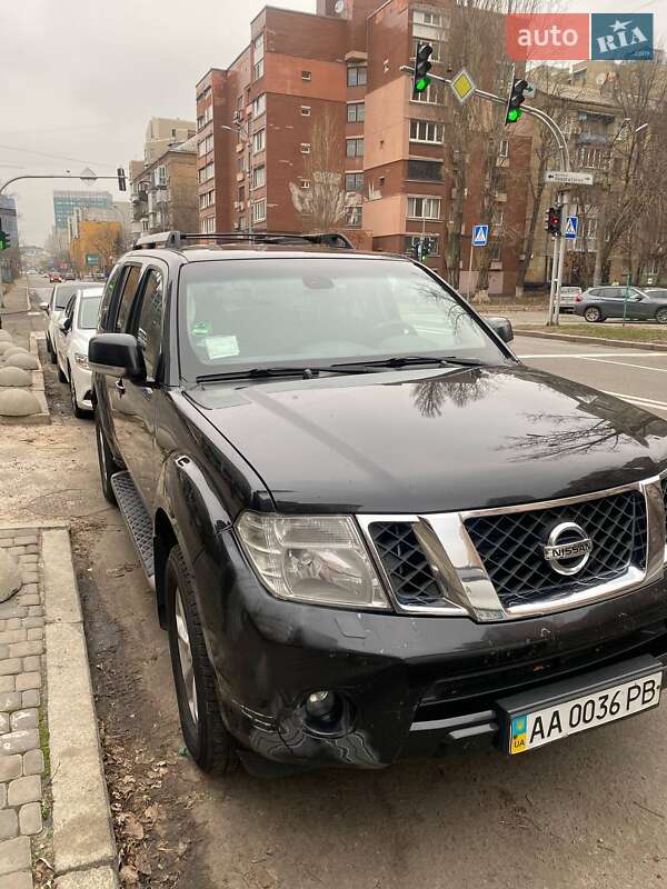 2012 nissan pathfinder