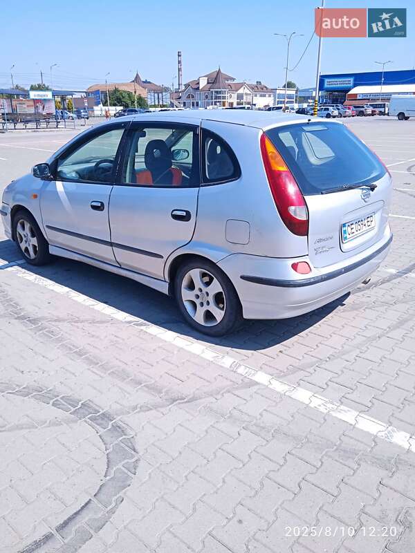 2001 nissan almera tino