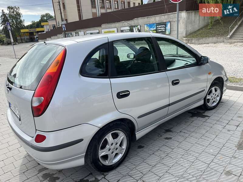 2005 nissan almera-tino
