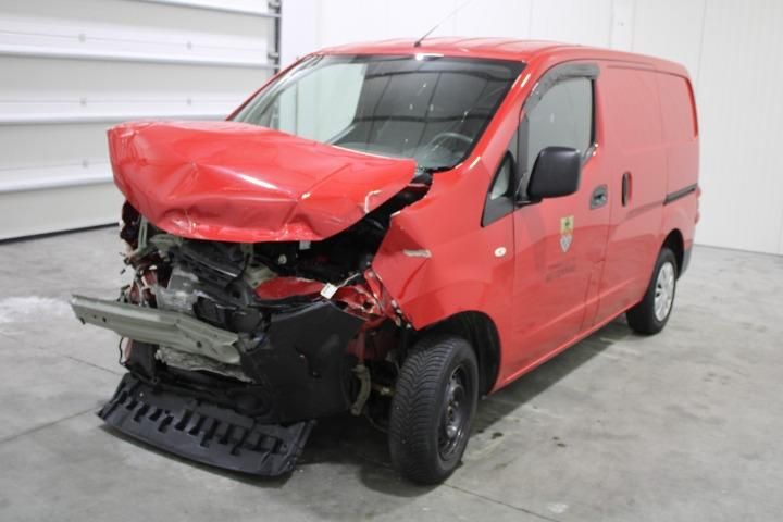 2017 nissan nv 200