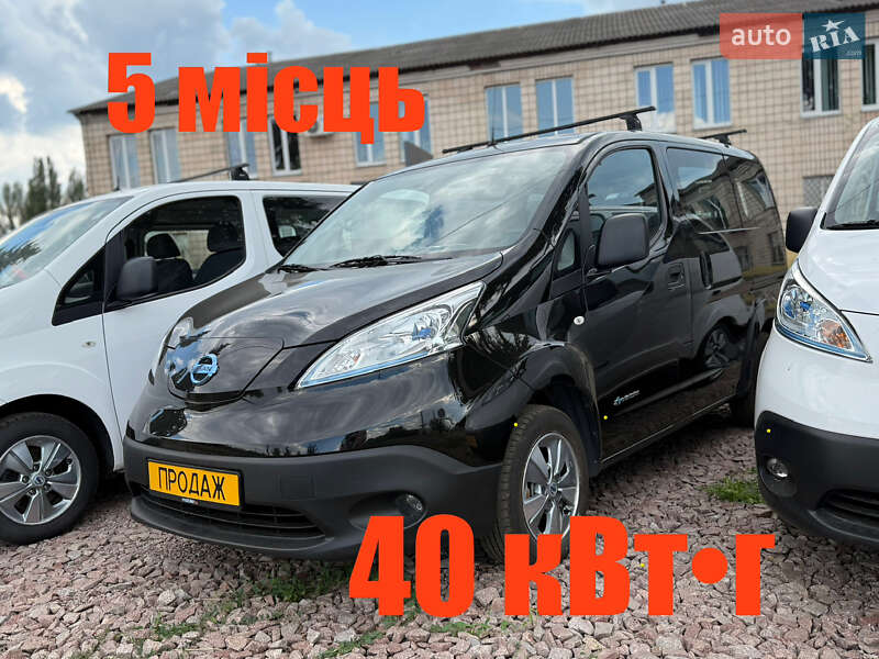 2018 nissan e-nv200