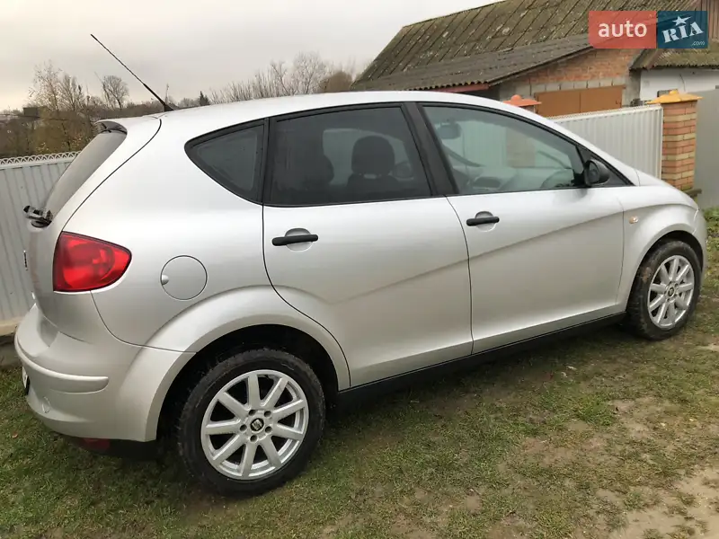 2005 seat altea
