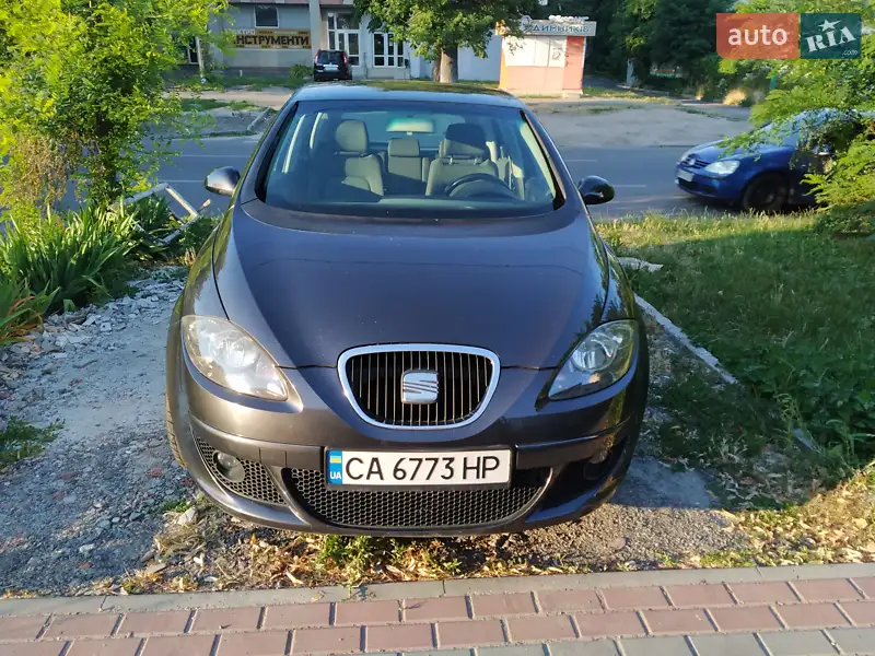 2005 seat altea