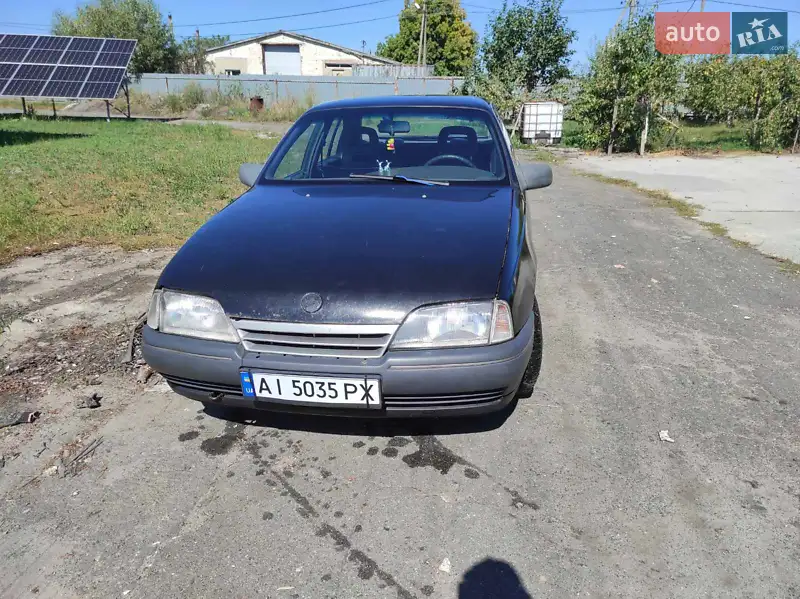 1989 opel omega