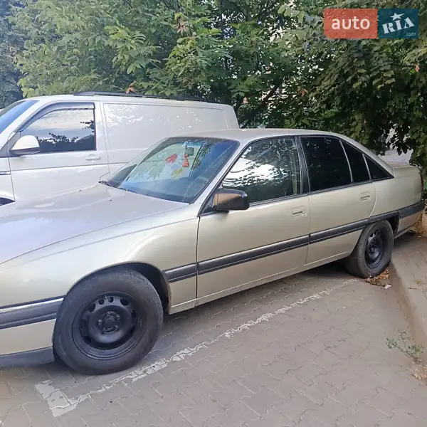 1991 opel omega