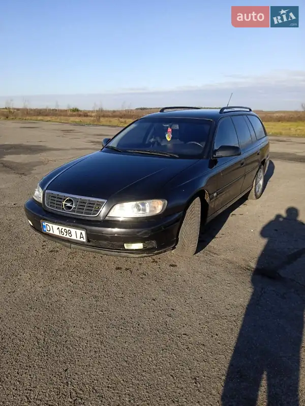 2003 opel omega