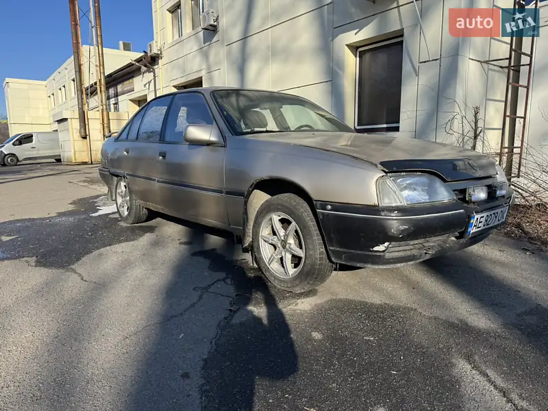 1987 opel omega