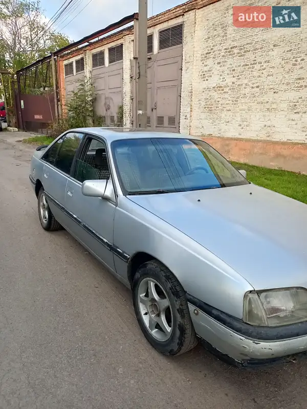 1988 opel omega