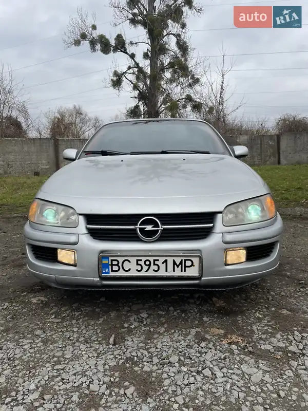 1998 opel omega