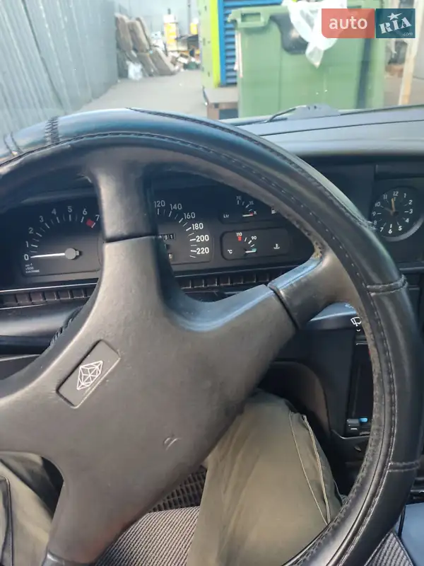 1989 opel omega