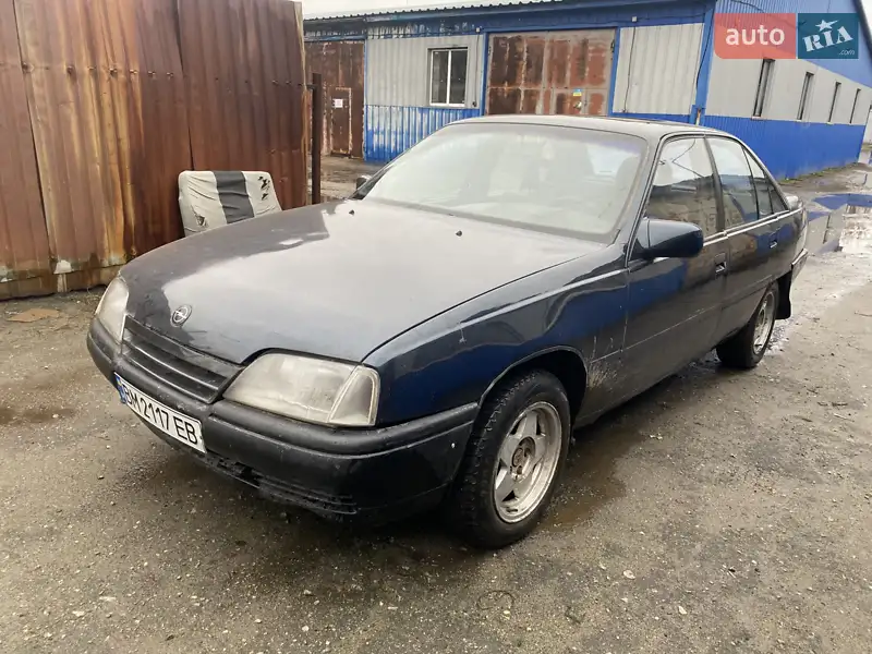 1990 opel omega