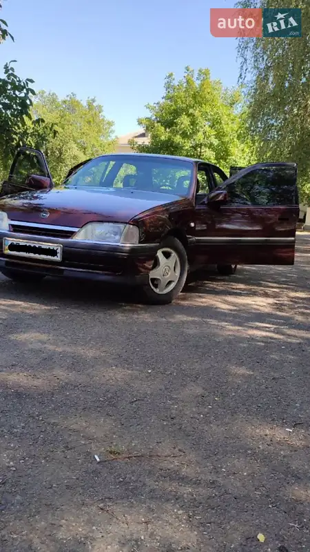 1992 opel omega