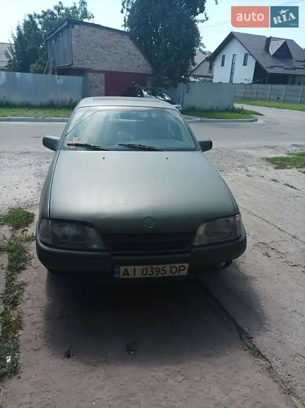 1993 opel omega