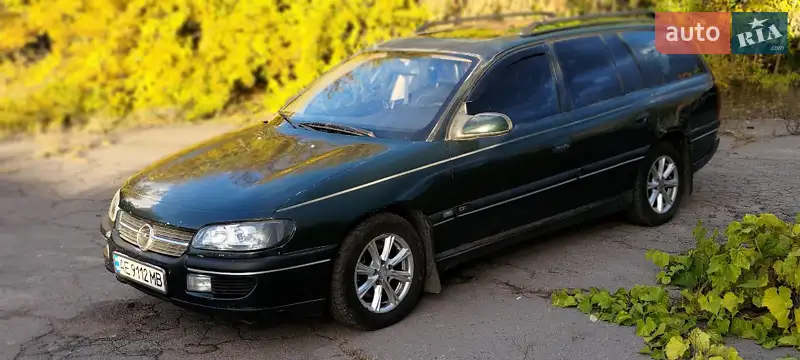 1996 opel omega